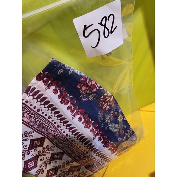 SPEECHLESS Floral Boho Cap Sleeve Runched Collar Blouse Size Small- NWT - Picture 6 of 6